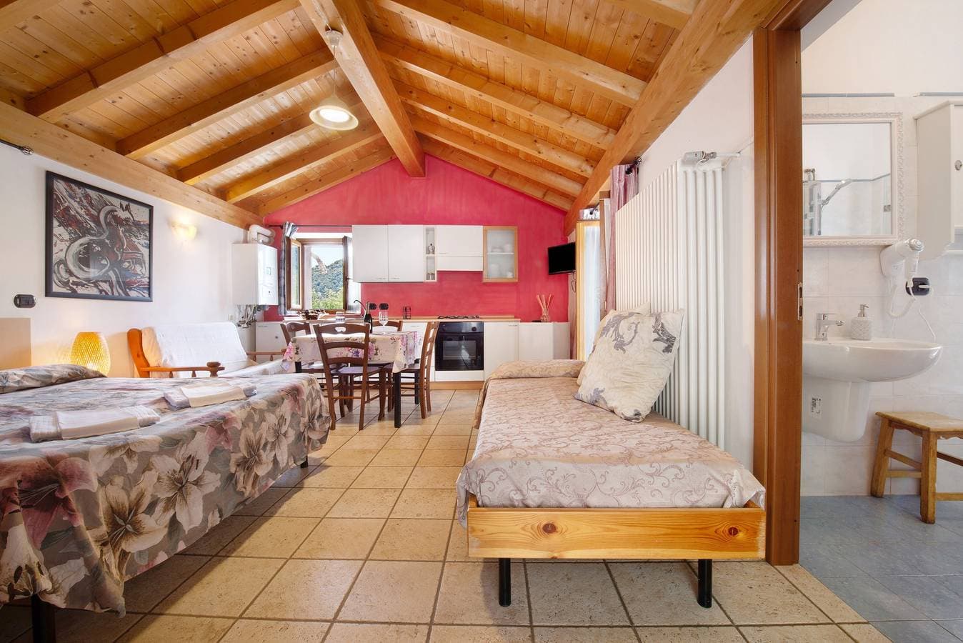 Foto 10 von 27: Studio 'La Fonte Di Mariella' mit Bergblick, Wellnessbereich und Wi-Fi