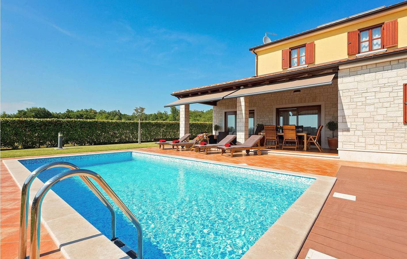 Foto 12 von 48: Reizende 2-Zimmer-Wohnung mit Pool und Terrasse in Visnjan, 500 m von den Sehenswürdigkeiten entfernt