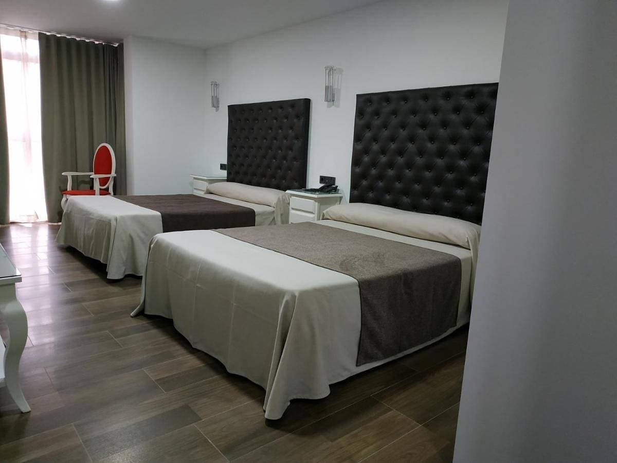 Foto 4 von 9: Double or Twin Room
