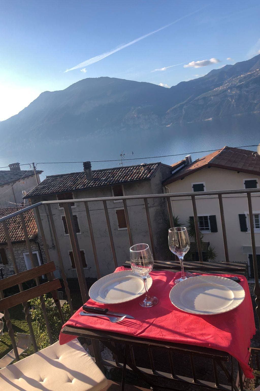 Foto 2 von 35: Gemütliche Ferienwohnung in der Nähe von Brenzone sul Garda – Wandern, Radfahren, Blick auf den Fluss