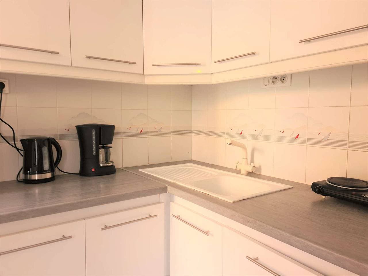 Foto 8 von 16: Gemütliches 2-Zimmer-Apartment für 4 Personen, 450 m vom Strand, mit Garten und Parkplatz