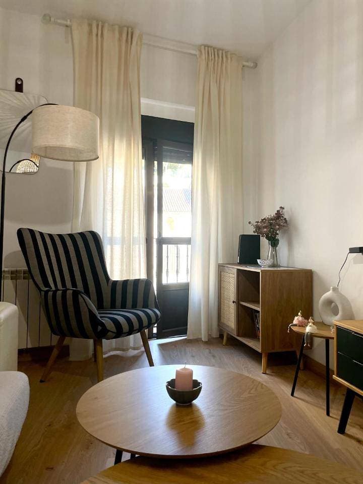 Foto 10 von 47: Three-Bedroom Apartment