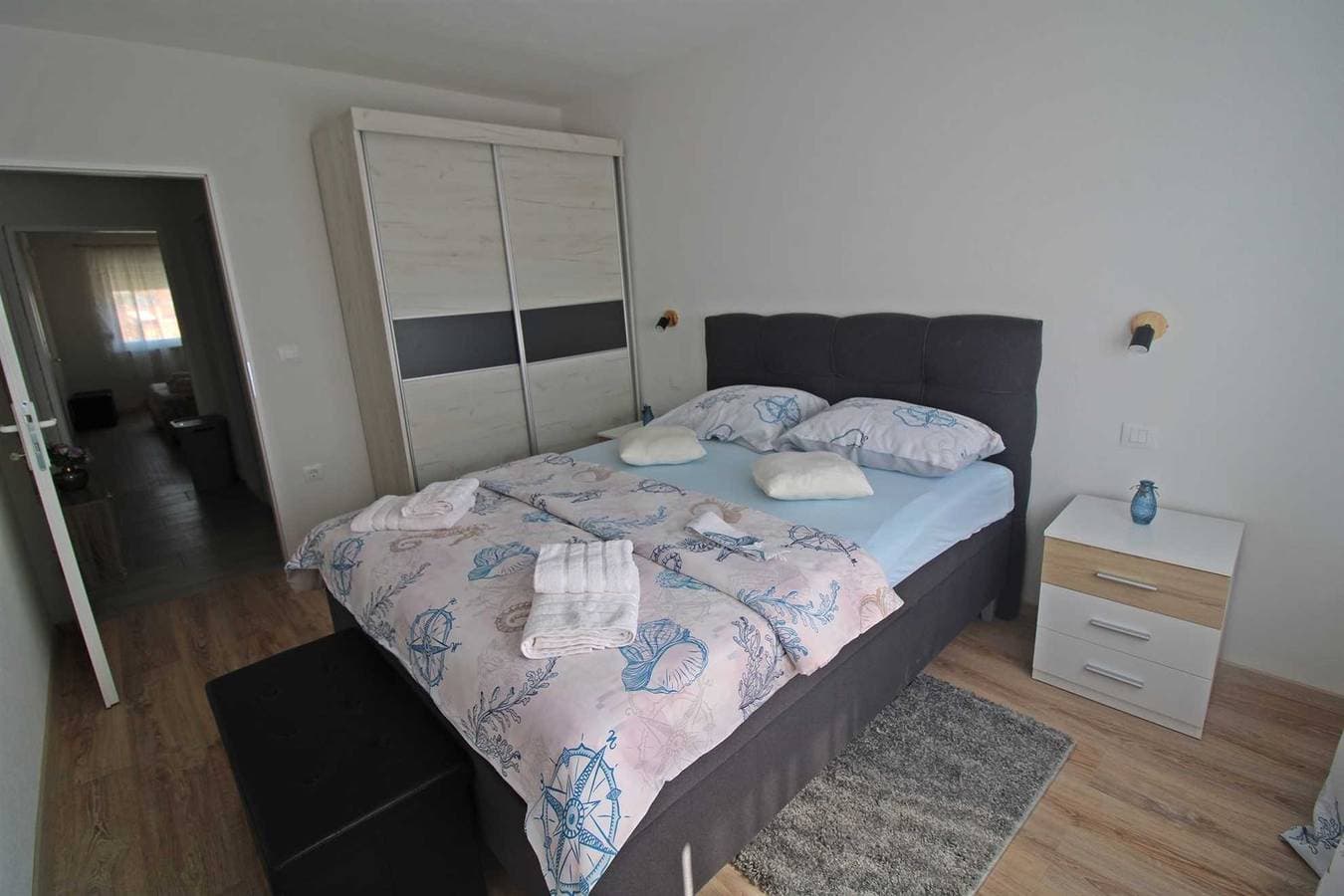 Foto 4 von 19: Ferienwohnung für 4 Personen in Fažana mit Meerblick, 50 m zum Strand