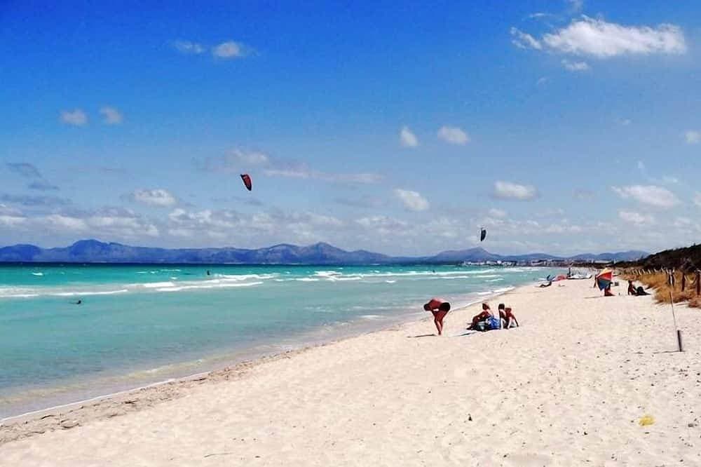 Casa Situada en el Centro de Sa Pobla con una Distancia a la Playa de 11 Kilometros Atravesando el P... 1