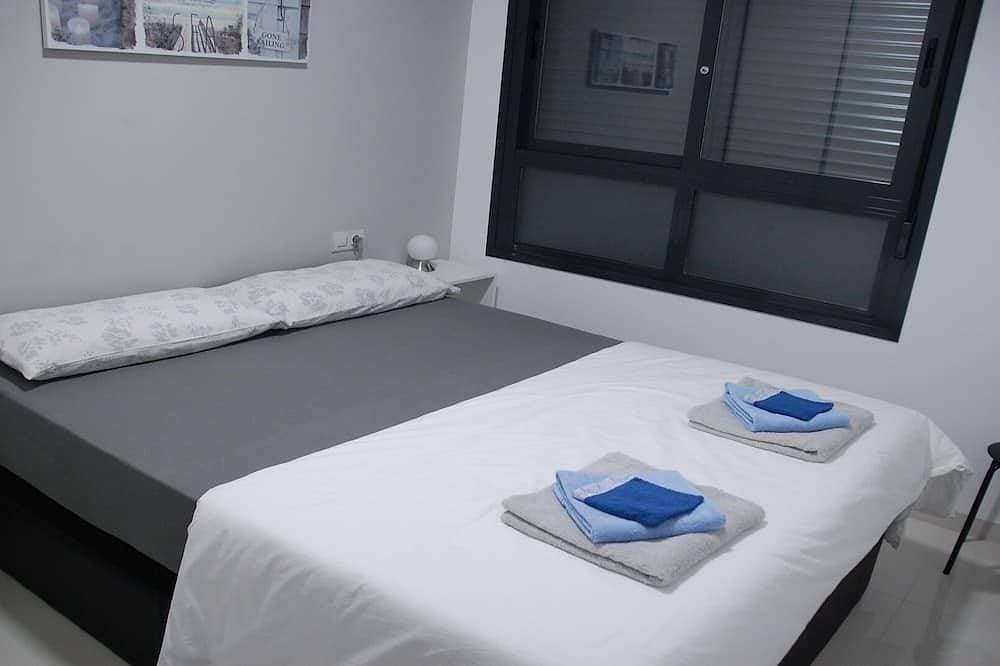 Foto 2 von 23: Moderne Wohnung 200 m vom Meer entfernt mit Südterrasse und Pool