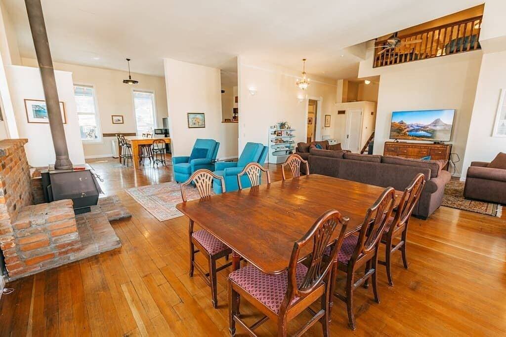 Opera House Loft - Historic Condo 1