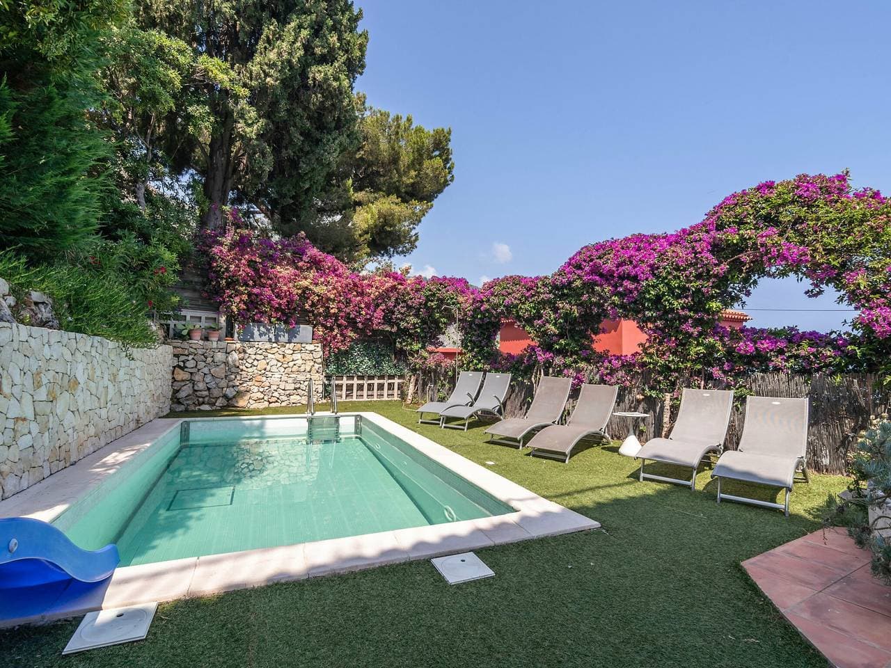 Foto 9 von 40: Elegante Villa am Meer in Èze