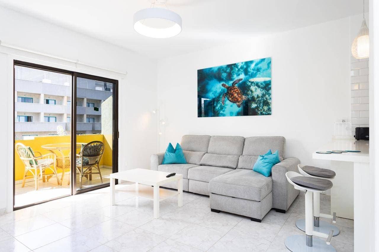 Apartamento con vistas a las montañas 1