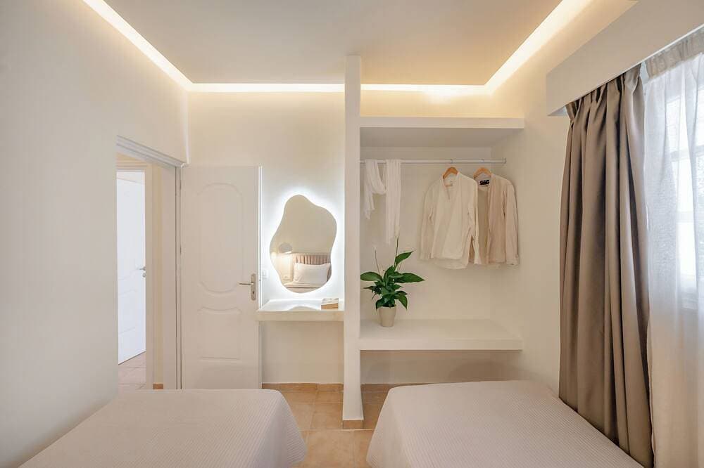 Foto 8 von 23: Luxury Two Bedroom Apartment with hot tub - L&E