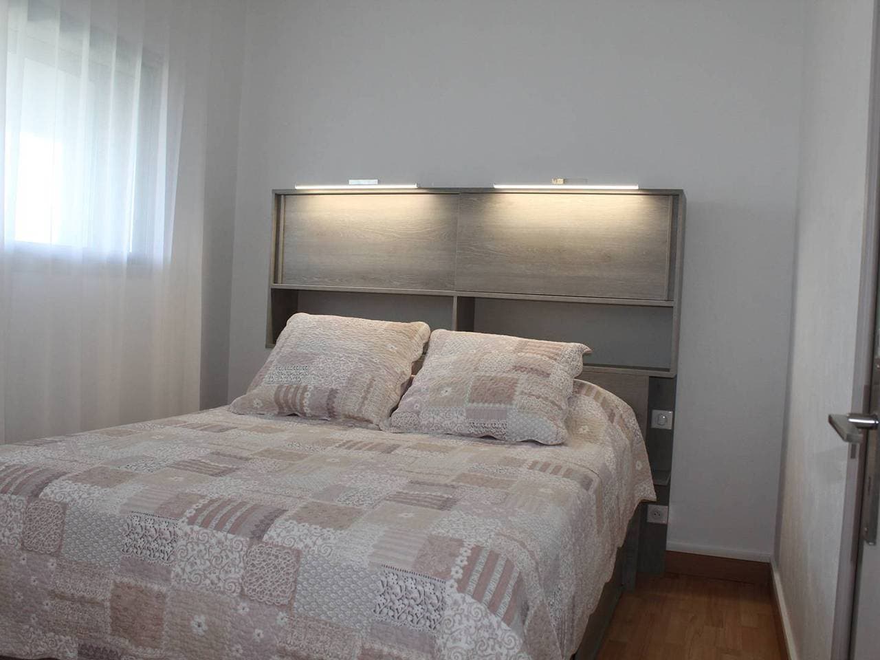 Foto 12 von 17: 2-Zimmer-Wohnung, 4 Schlafplätze, klimatisiert mit Parkplatz in Villeneuve-Loubet Plage