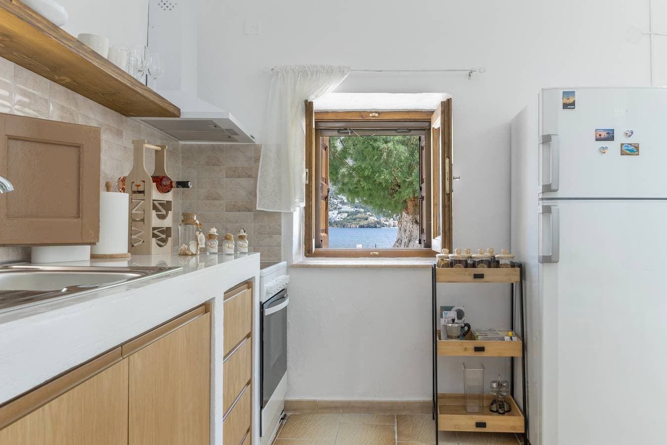 Foto 8 von 31: Ferienhaus 'Peter's Paradise' mit Meerblick, WLAN und Klimaanlage