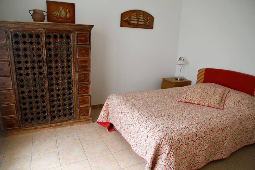 Foto 3 von 30: Maison de la Mare (7 Schlafzimmer) am Ufer der Seine in einem Waldgebiet.