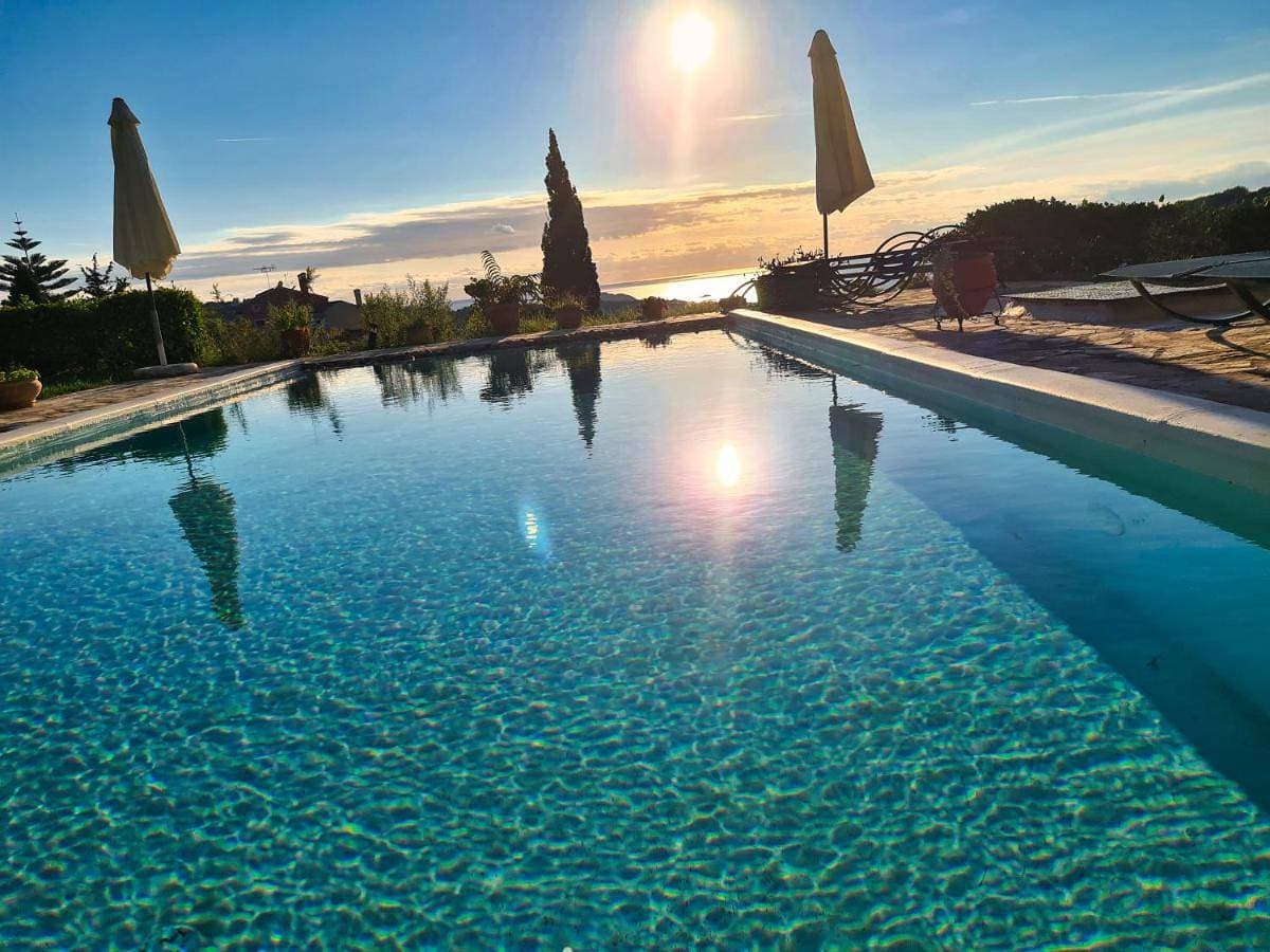 Foto 4 von 5: Villa with Sea View