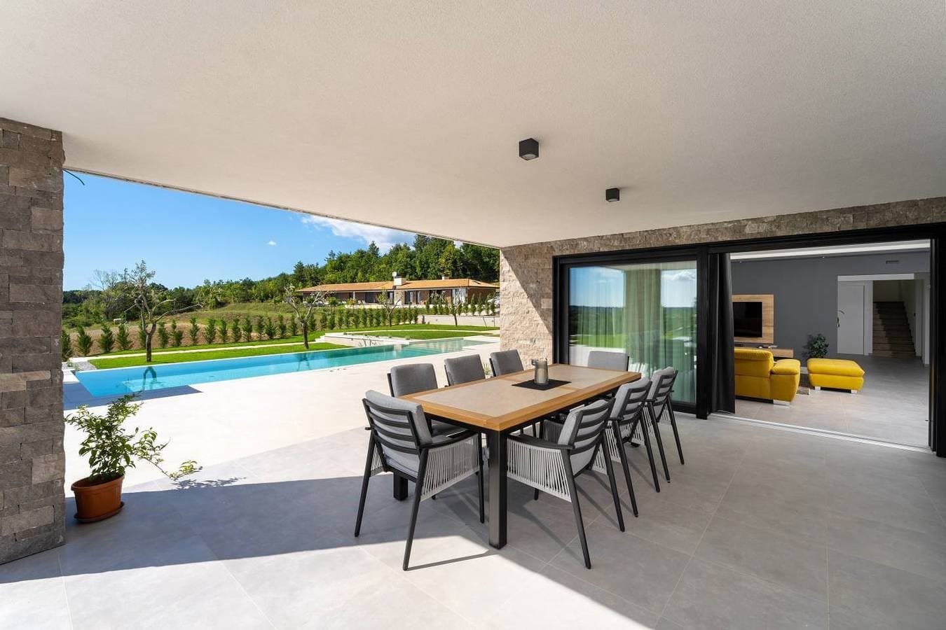 Foto 12 von 41: Villa Angelina – Luxusvilla mit Pool (Flachwasserbereich) und Medienraum