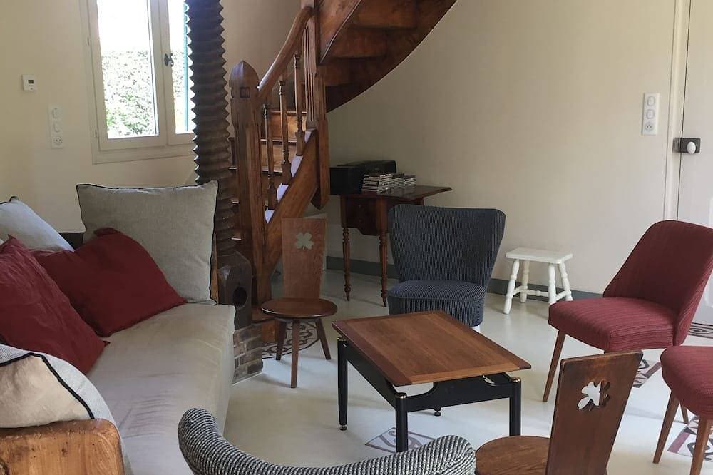 Foto 11 von 30: Le haras: fully restored Normandy farmhouse, cosy, with golf and tennis courts.