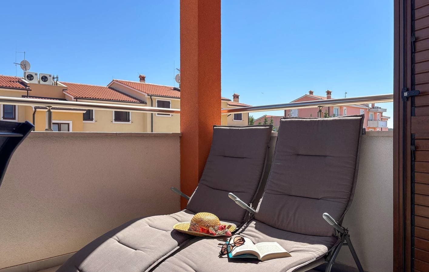 Foto 9 von 25: Gemütliche Ferienwohnung mit Terrasse, WLAN und Parkplatz, 1 km vom Strand Bijela entfernt