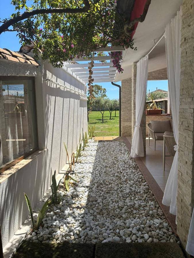 Foto 3 von 18: Bungalow with Patio and Garden View