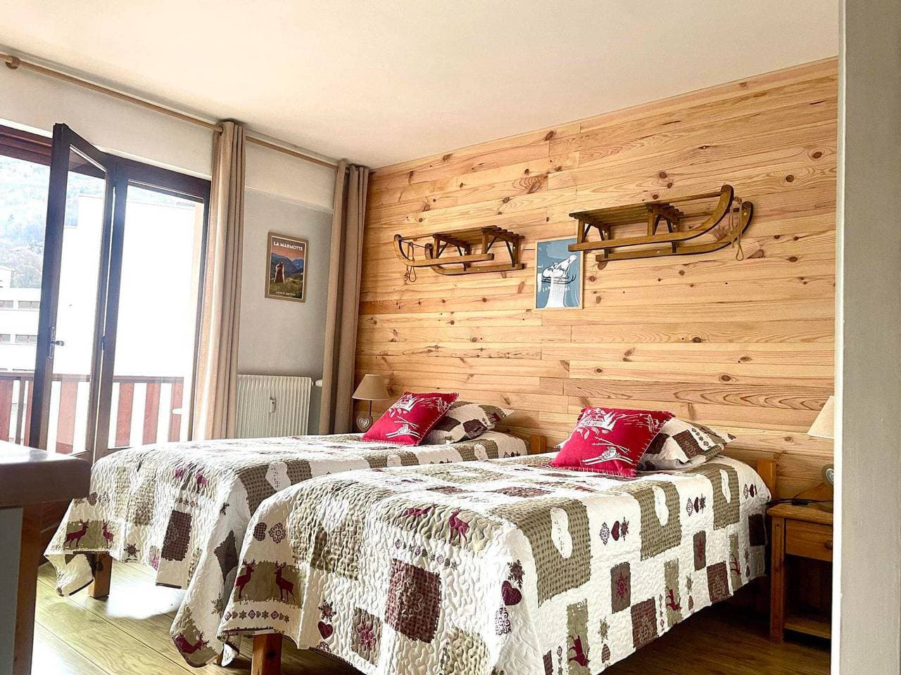 2* Studio für 2 mit WLAN und Parkplatz, Zentrumsstation 1