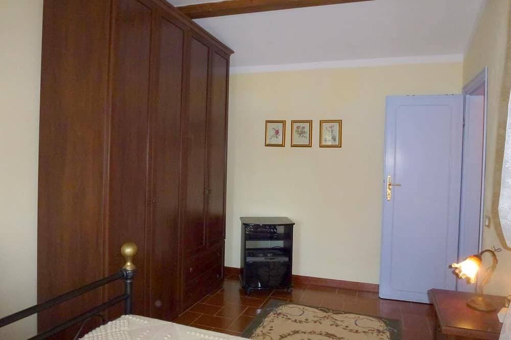 Foto 4 von 30: TV119: Schnuckeliges Ferienhaus für 4 Personen mit privatem Pool in der Natur