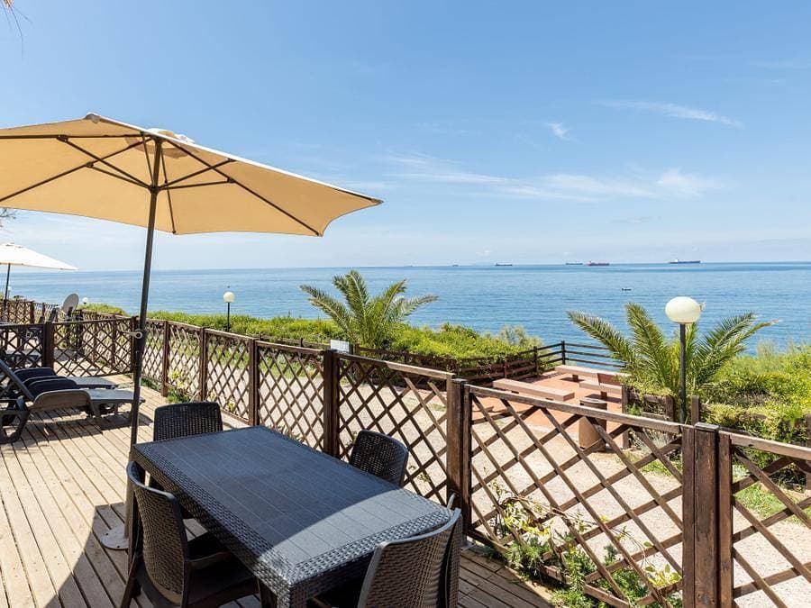 Camping Miramare Village - Bungalow 2 personen 1