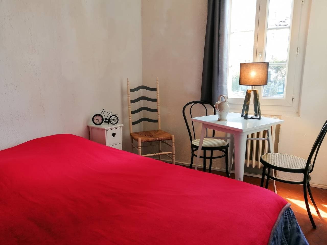 Foto 1 von 12: Charmante Wohnung in La Seyne-sur-Mer 44 m² mit Terrasse