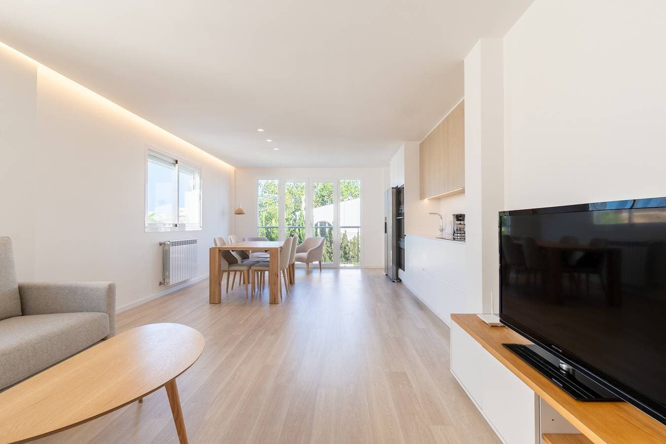Foto 13 von 21: Apartment 'Las Palmeras 1' mit Gemeinschaftspool, WLAN und Klimaanlage