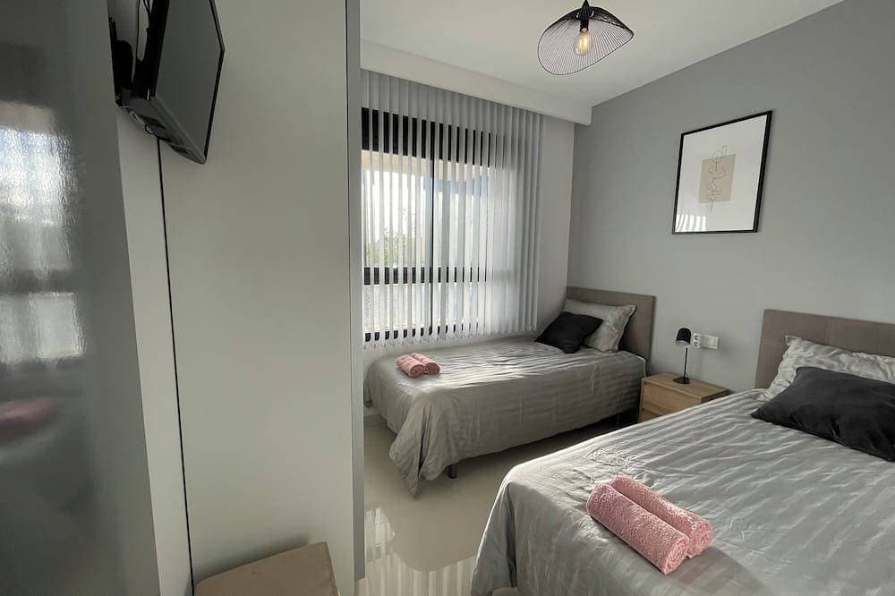 Foto 3 von 16: Precioso apartamento en un bonito complejo cerca del mar y de restaurantes.