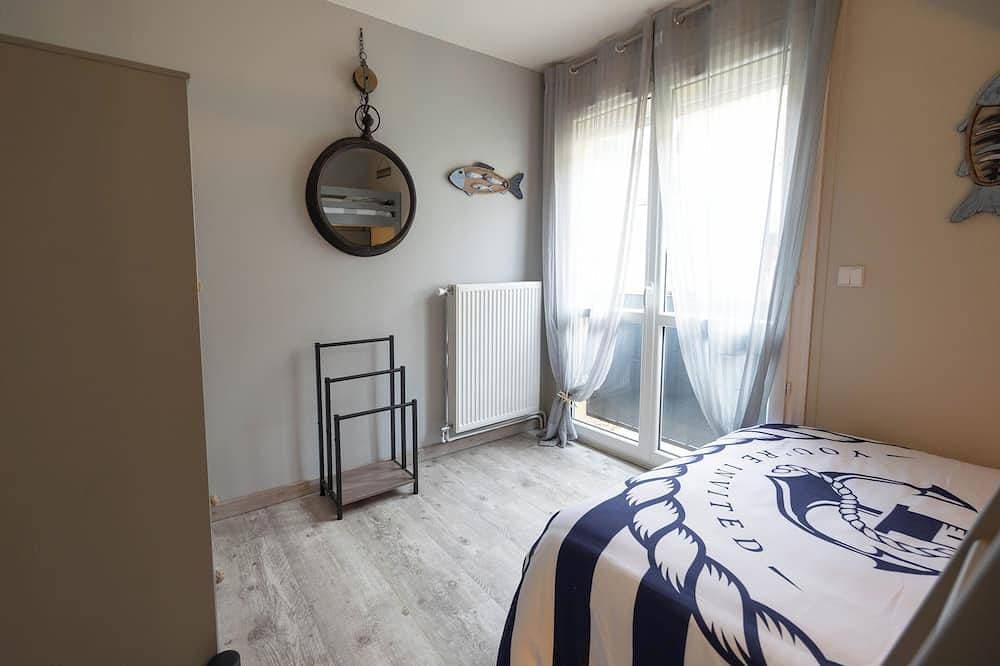 Foto 10 von 28: 2 bedroom apartment private parking Normandy Bayeux D-Day Beaches