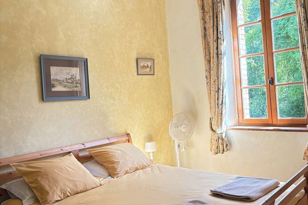 Foto 3 von 30: Perfect Group Getaway - Sleeps 12 with private pool, near Albi, Toulouse