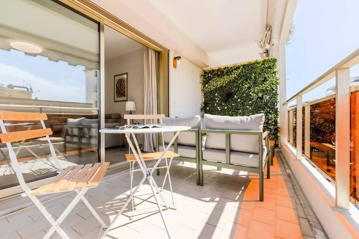 Foto 8 von 17: 2P-Stil mit Terrasse, Strände und Geschäfte zu Fuß