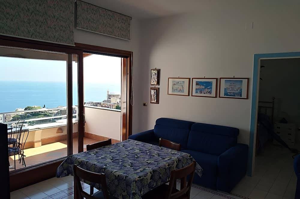 Foto 10 von 29: Belview Positano, 2 Schlafzimmer, Balkon, beeindruckendes Panorama, kostenloses WLAN, Parkplatz