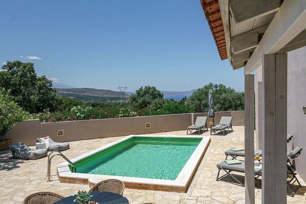 Brandneue Villa mit einzigartigem Meerblick, Pool, Grill, 3 km vom Strand entfernt! 1