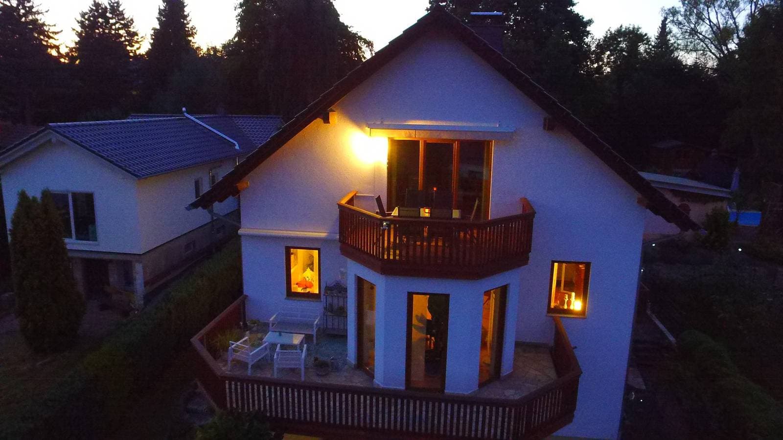 Foto 5 von 32: Ferienwohnung Am Kruchenplan - Fw mit offenen Wohnzimmer mit Küche und Balkon, 2 Schlafzimmer und Bad - 95qm für max. 5 Personen
