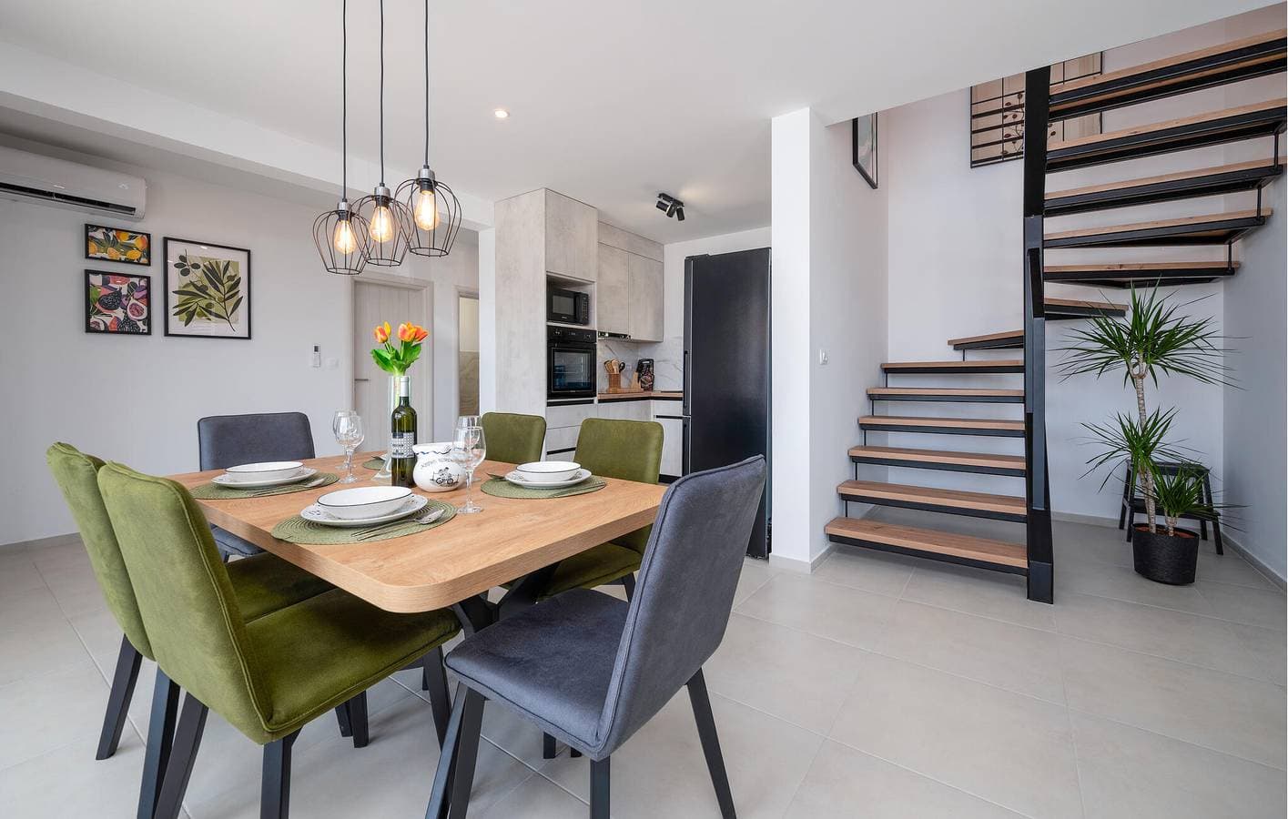 Foto 7 von 41: Gemütliche Ferienwohnung mit Meerblick, Pool und Parkplatz in der Nähe des Strandes von Fažana