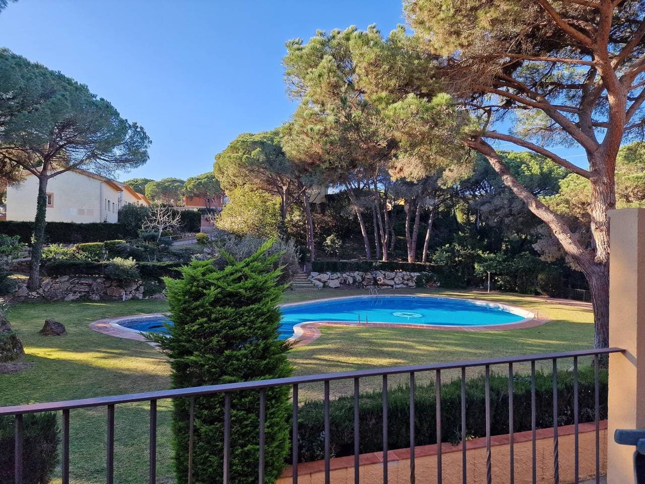 Foto 6 von 36: Ferienhaus für 6 Personen mit Pool