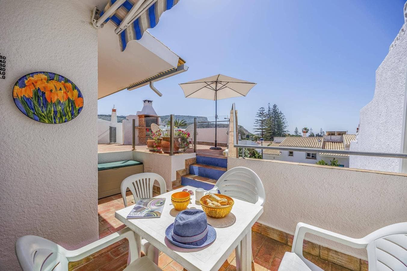 Foto 8 von 30: Villa für 8 Personen mit Garten