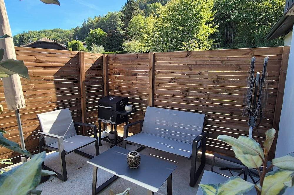 Foto 8 von 10: Cozy 2-bedroom apartment in a quiet neighborhood near Lake Geneva, with parking and a terrace