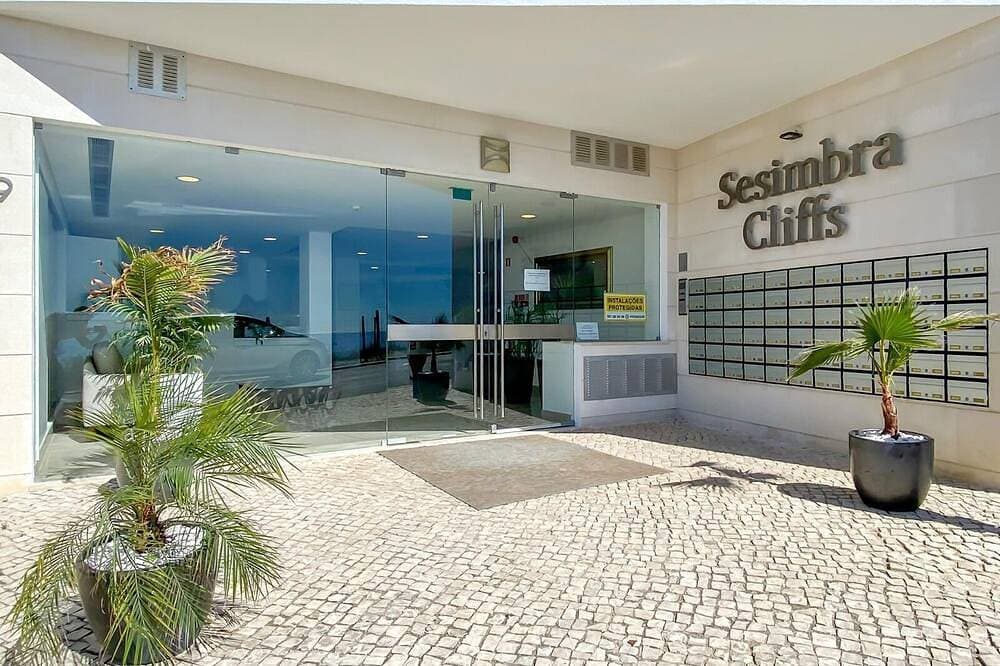 Foto 11 von 30: Dreams of the Sea/Ocean Dreams Sesimbra. Sea view.