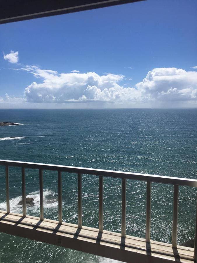 Guarapari ES apartamento frente para o mar 1