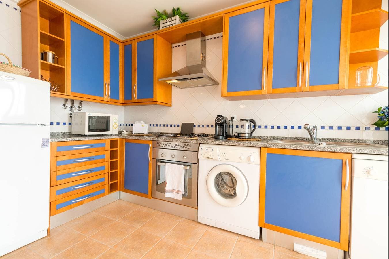 Foto 11 von 30: Ferienwohnung für 4 Personen mit Balkon