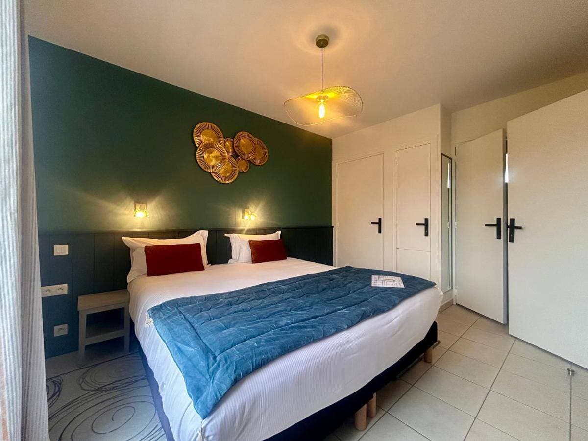 BRIT HOTEL CONFORT Lannion vers Perros-Guirec 1