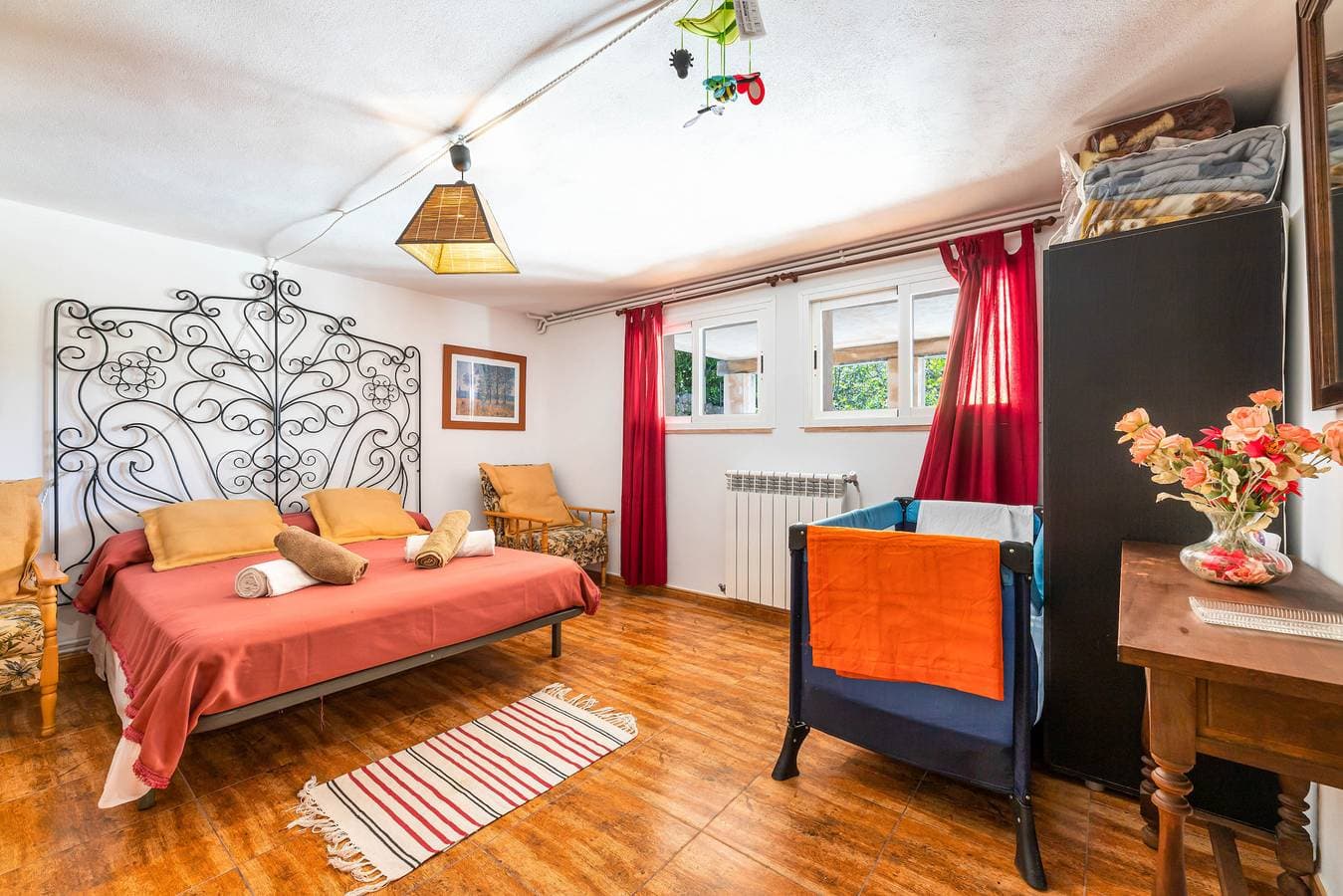 Foto 11 von 28: Villa für 4 Personen mit Balkon