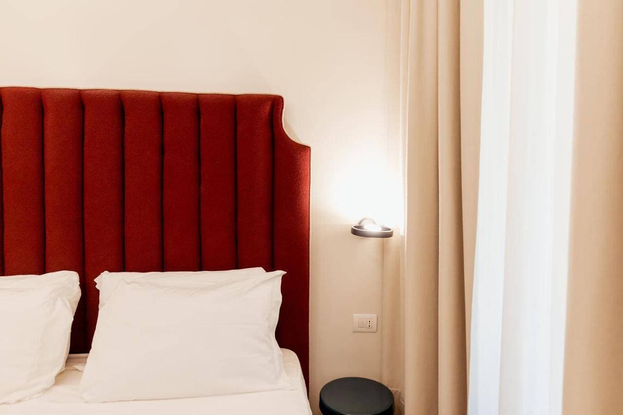 Foto 2 von 5: King Room with Spa Bath