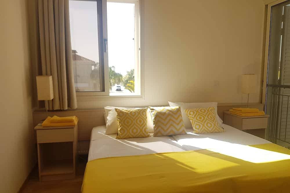 Foto 2 von 30: Villa Limonia, 5 Schlafzimmer Luxusvilla mit Eigenem Pool, Strand Grenzt an