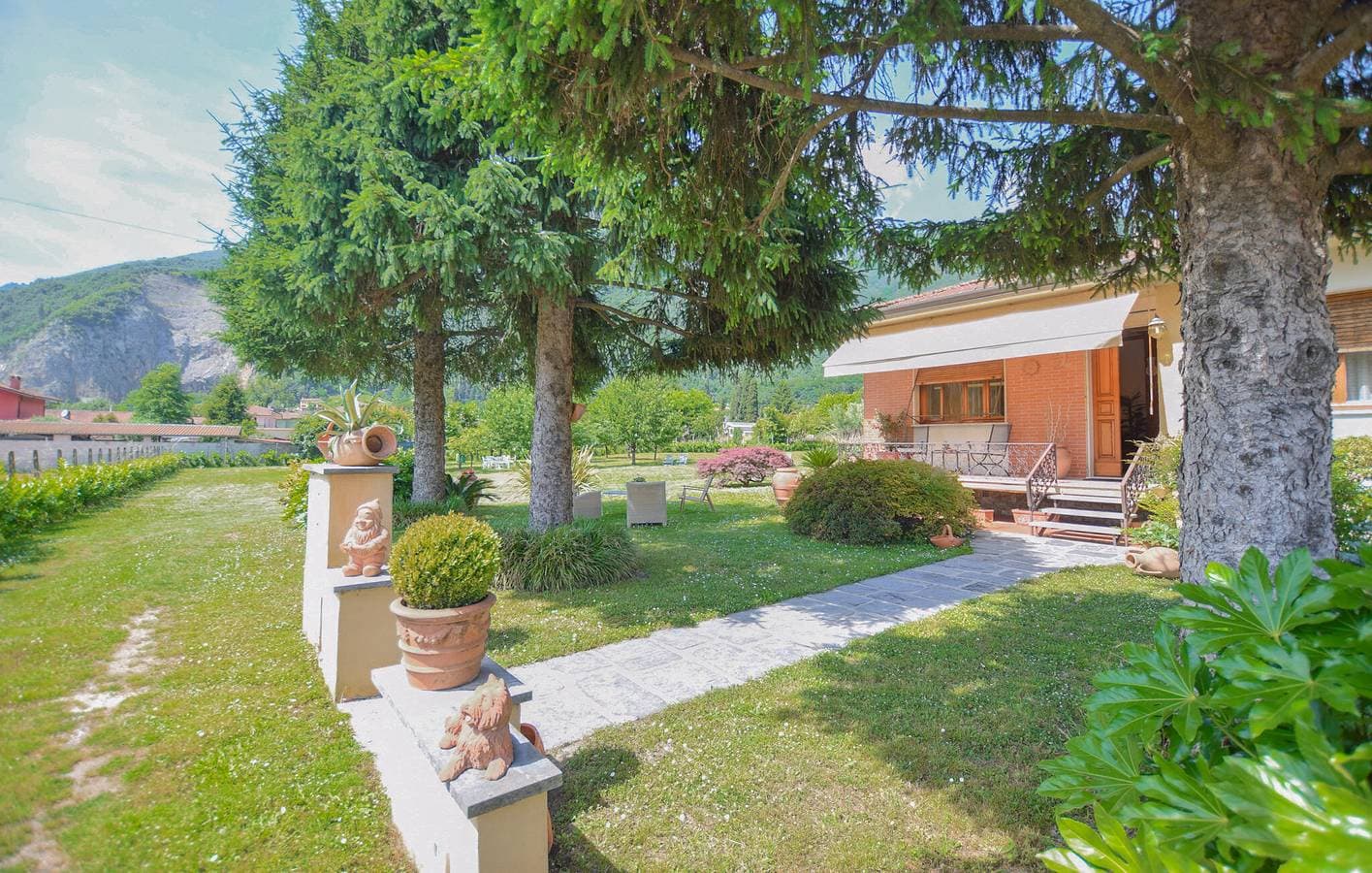Foto 3 von 32: Gemütliches Apartment mit Pool und Garten, nahe dem Stadtzentrum