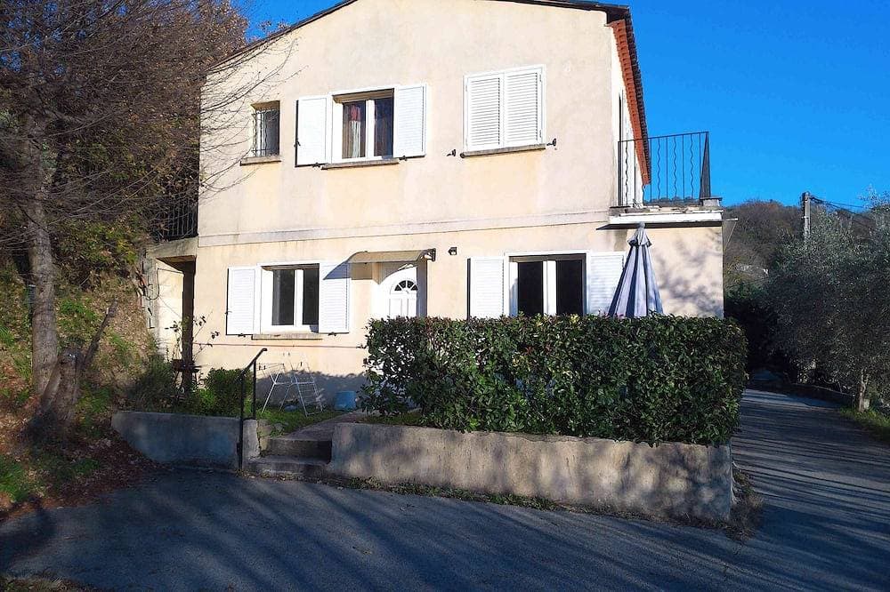 Foto 4 von 7: Beau Gîte Indépendant en rez de Jardin