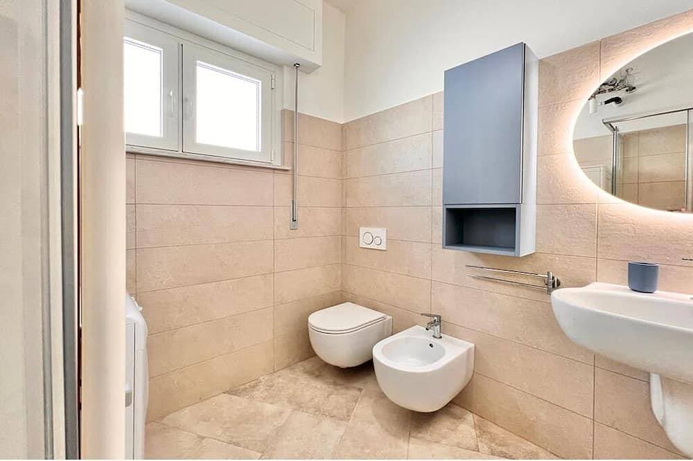 Foto 8 von 17: Fabulous 2-bedroom apartment with AC and heating in Varigotti, Italy