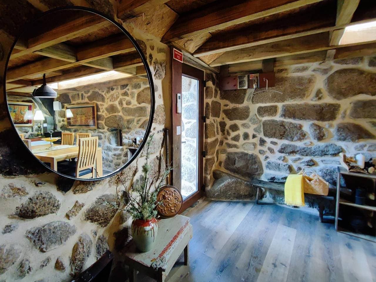 Foto 13 von 47: Landhaus für 8 Personen mit Terrasse