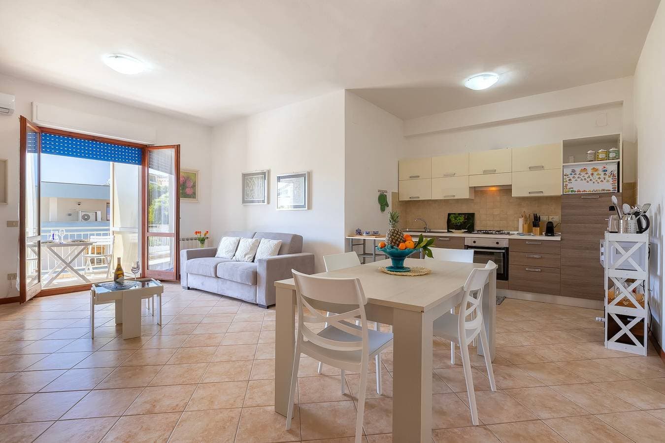 Foto 4 von 28: Ferienwohnung 'Fiordaliso' mit Meerblick, Wi-Fi und Klimaanlage