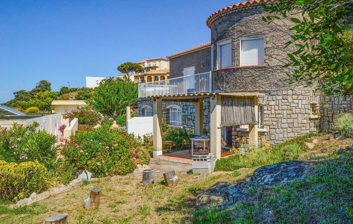 Foto 2 von 17: Gemütlicher Rückzugsort am Strand mit WiFi, Terrasse und Parkplatz